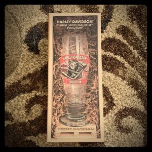 Harley Davidson Pilsner Set Evolution